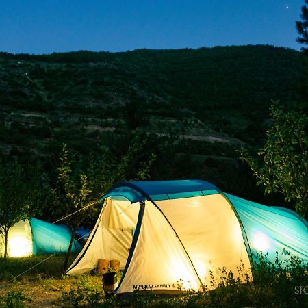 Camp'In Goris Hotel Eksteriør billede